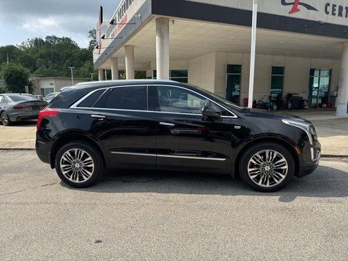 2017 Cadillac XT5 Premium Luxury