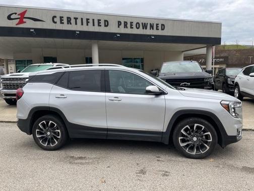 2022 GMC Terrain SLT