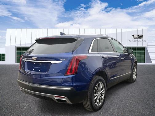 2023 Cadillac XT5 Premium Luxury