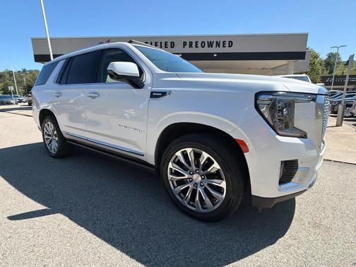 White Frost Tri-Coat 2022 GMC Yukon Denali
