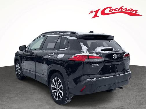 2025 Toyota Corolla Cross XLE