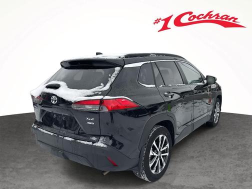 2025 Toyota Corolla Cross XLE