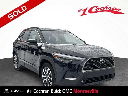 2025 Toyota Corolla Cross XLE