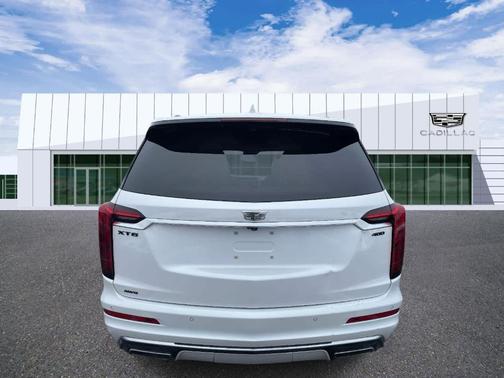 2023 Cadillac XT6 Premium Luxury AWD