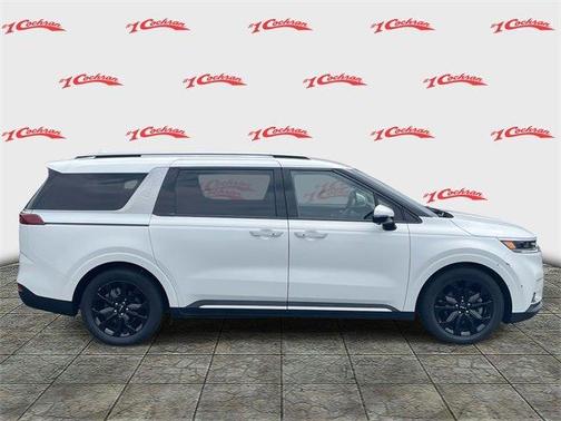 2024 Kia Carnival SX