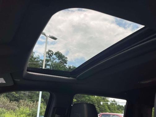 Onyx Black 2023 GMC Sierra 1500 AT4
