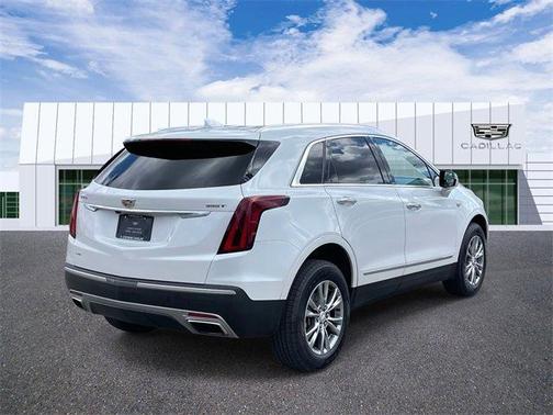2022 Cadillac XT5 Premium Luxury