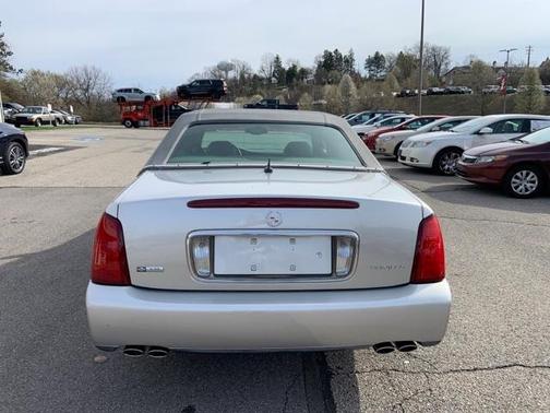 2005 Cadillac DeVille
