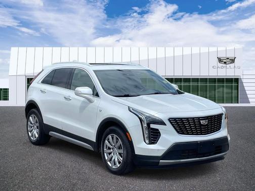 Crystal White Tri-Coat 2023 Cadillac XT4 Premium Luxury