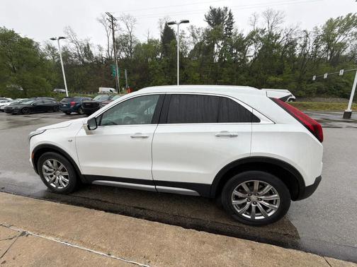 Crystal White Tri-Coat 2023 Cadillac XT4 Premium Luxury