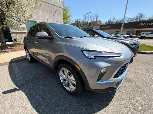 Moonstone Gray Metallic 2024 Buick Encore GX Preferred