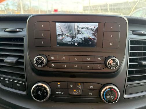 2024 Ford Transit-250 