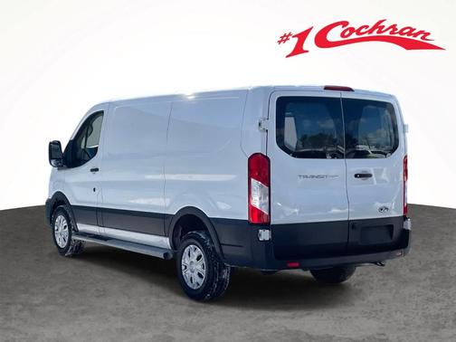 2024 Ford Transit-250 