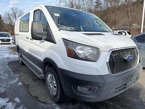 2024 Ford Transit-250 