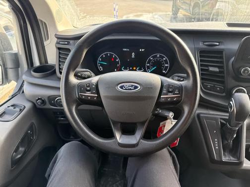 2024 Ford Transit-250 