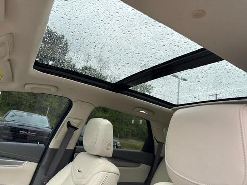 Stellar Black Metallic 2023 Cadillac XT5 Premium Luxury