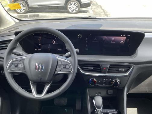 Summit White 2025 Buick Encore GX Preferred