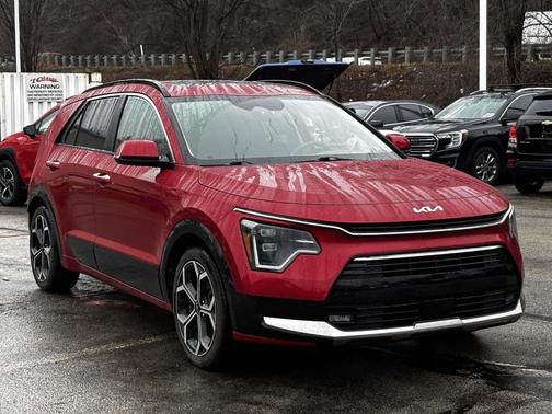 2023 Kia Niro SX Touring