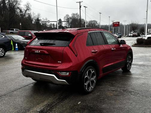 2023 Kia Niro SX Touring