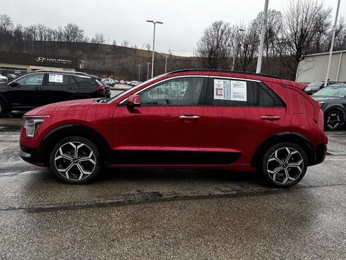 2023 Kia Niro SX Touring