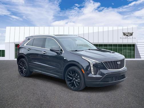 2022 Cadillac XT4 Luxury