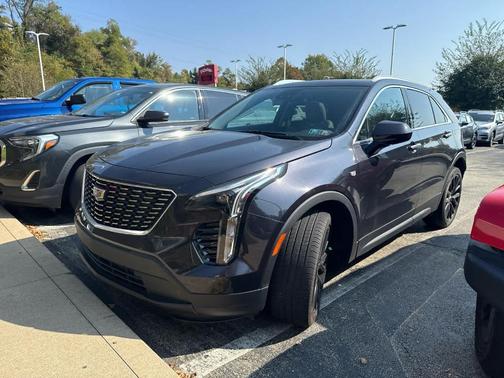 2022 Cadillac XT4 Luxury