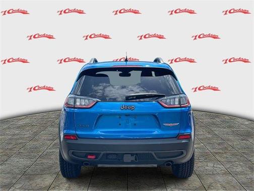 2021 Jeep Cherokee Trailhawk