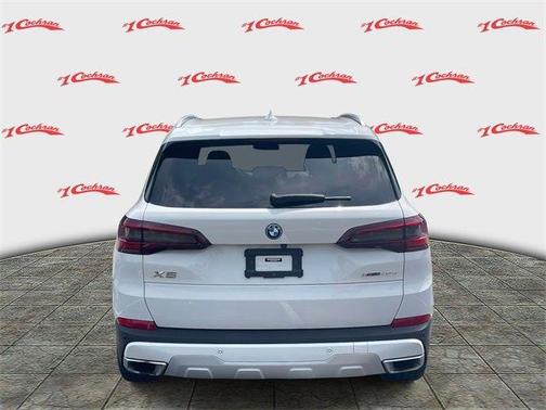 2023 BMW X5 PHEV xDrive45e
