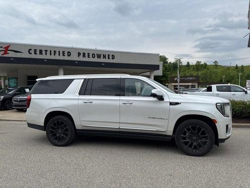 2022 GMC Yukon XL Denali
