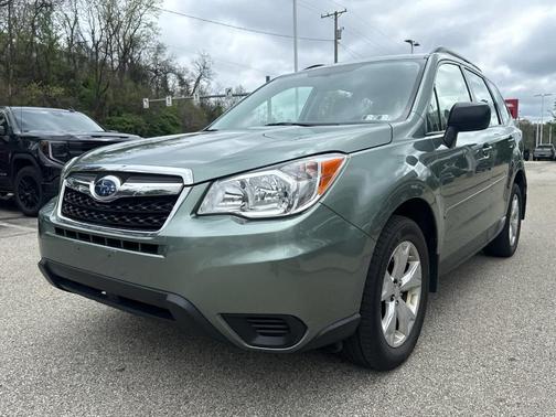 Jasmine Green Metallic 2015 Subaru Forester 2.5i