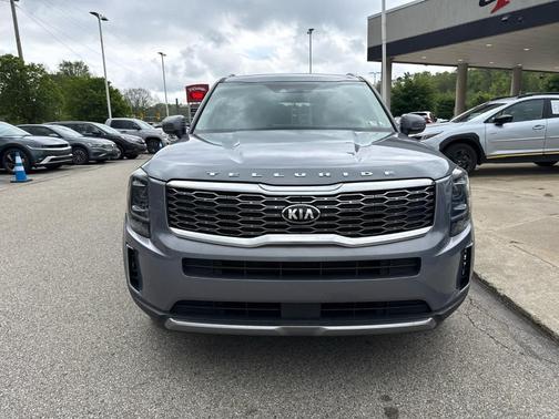 Everlasting Silver 2020 Kia Telluride S