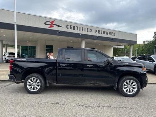2022 Chevrolet Silverado 1500 Custom