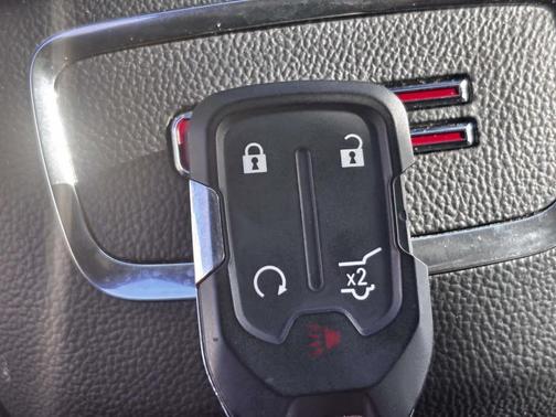 Metallic 2024 GMC Terrain SLE