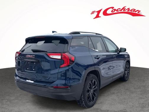 2022 GMC Terrain SLT