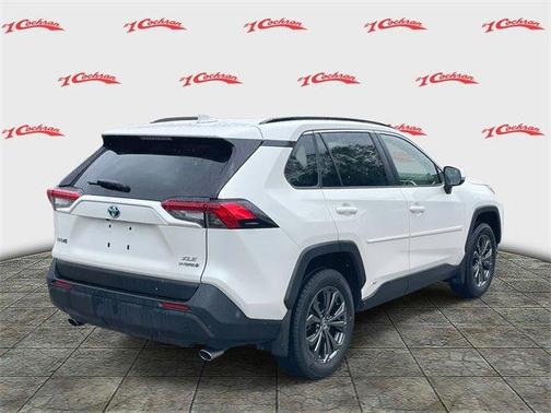 2022 Toyota RAV4 Hybrid XLE Premium