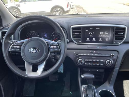 Sparkling Silver 2020 Kia Sportage LX