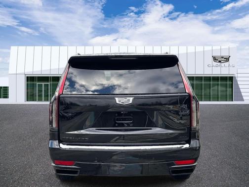 2023 Cadillac Escalade ESV Sport Platinum