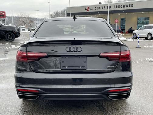 2023 Audi A4 45 S line Premium Plus