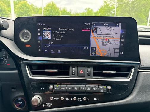Caviar 2022 Lexus ES 300h Luxury