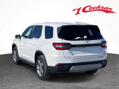 2023 Honda Pilot EX-L 8-Passenger