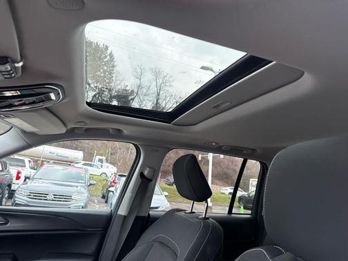 2023 Jeep Grand Cherokee Laredo X