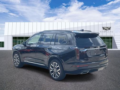 2024 Cadillac XT6 Sport AWD