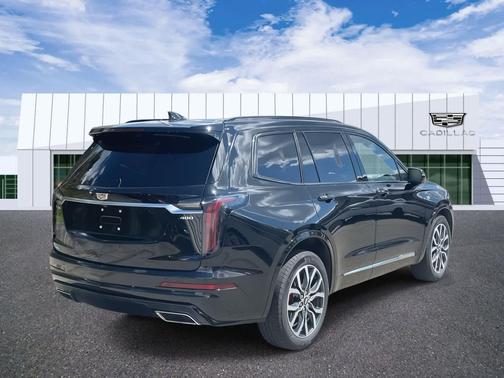 2024 Cadillac XT6 Sport AWD