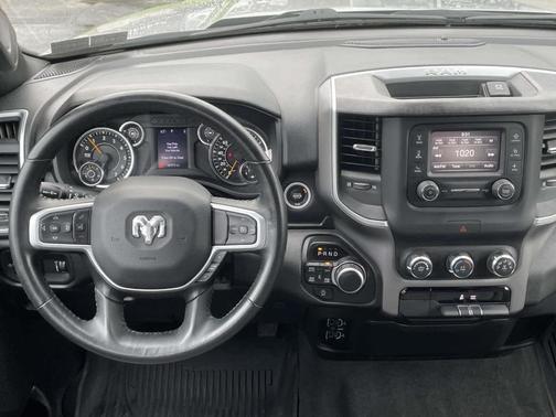 Billet Silver Metallic Clearcoat 2022 RAM 1500 Big Horn