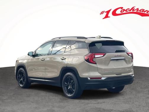 2023 GMC Terrain AT4