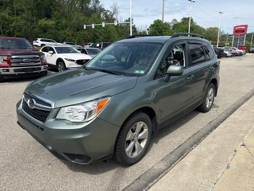 Jasmine Green Metallic 2015 Subaru Forester 2.5i Premium