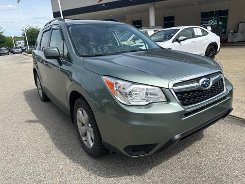 Jasmine Green Metallic 2015 Subaru Forester 2.5i Premium