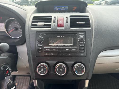 Jasmine Green Metallic 2015 Subaru Forester 2.5i Premium