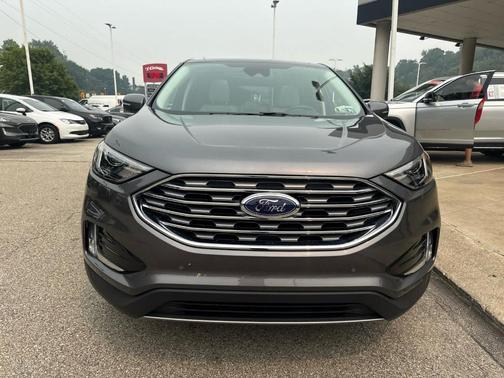 Carbonized Gray Metallic 2023 Ford Edge Titanium
