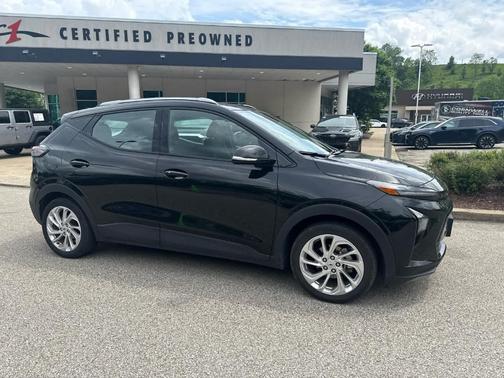 Mosaic Black Metallic 2023 Chevrolet Bolt EUV LT